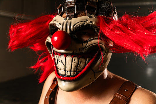 【Neu eingetroffen】 Xcoser Twisted Metal Sweet Tooth-Maske aus Kunstharz, verbesserte Cosplay-Killer-Clown-Maske für Rollenspiele（Pre-order，＞40 days）