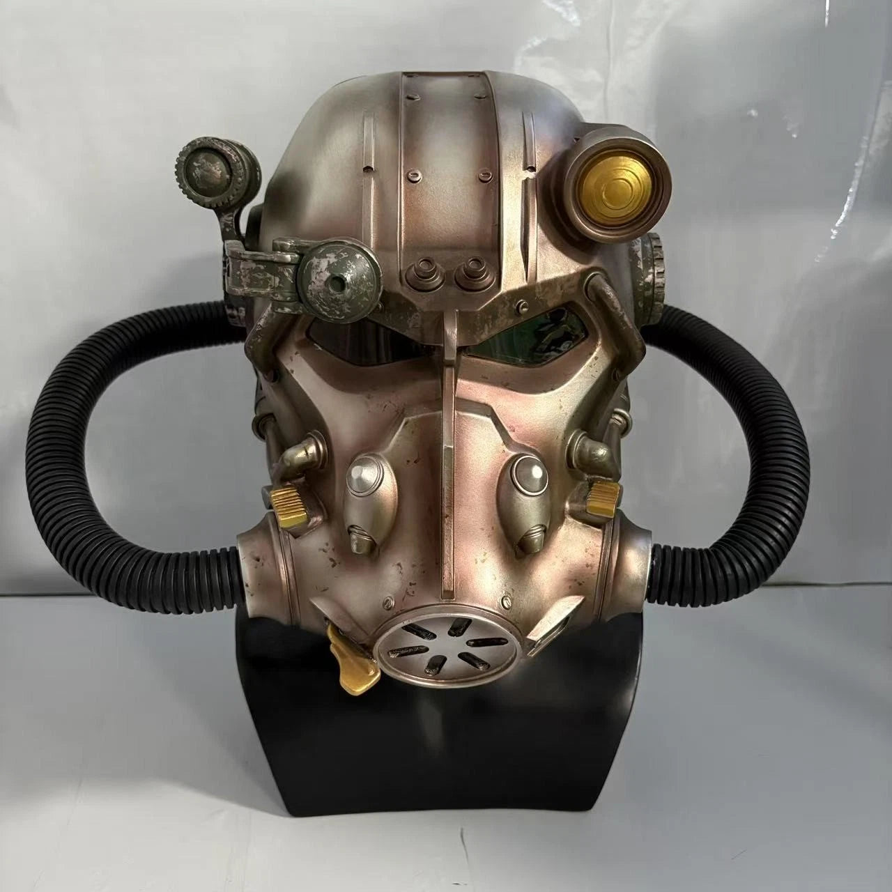 Xcoser Fallout 76 PlayStation 4 Power Armor Edition T-51 Life Scale Helm Requisite