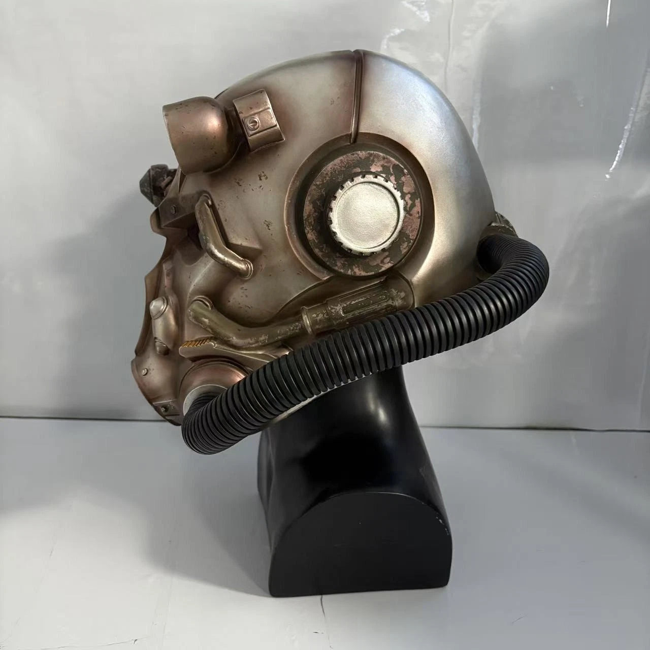 Xcoser Fallout 76 PlayStation 4 Power Armor Edition T-51 Life Scale Helm Requisite